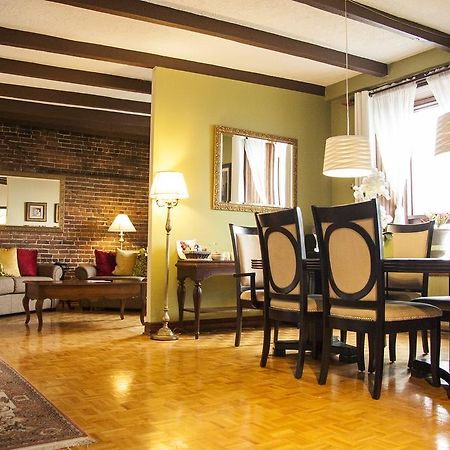 מונטריאול Auberge De La Place Royale מראה חיצוני תמונה